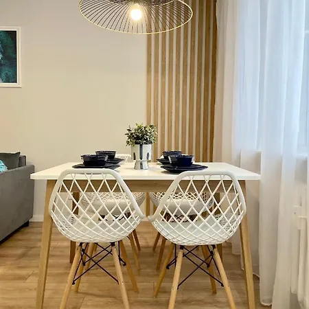 Apartament Wczasowa 3 *